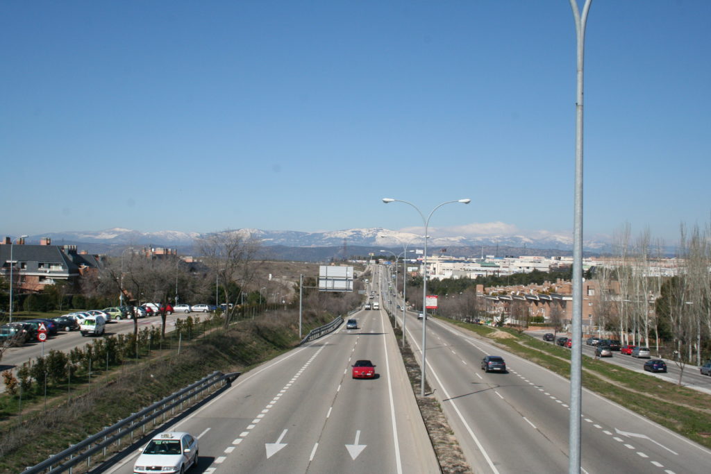 En este momento estás viendo Podemos pide convertir la M-505 (carretera El Escorial) en una vía urbana